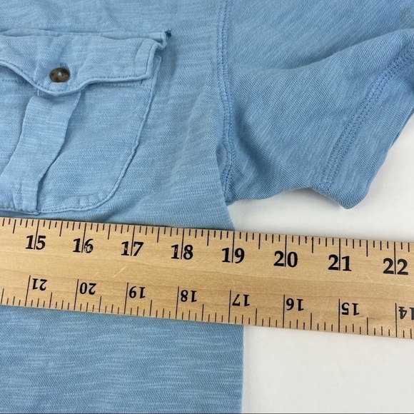 Cremieux Collection Henley Shirt Mens Small Blue Pocket Buttons - Picture 6 of 8